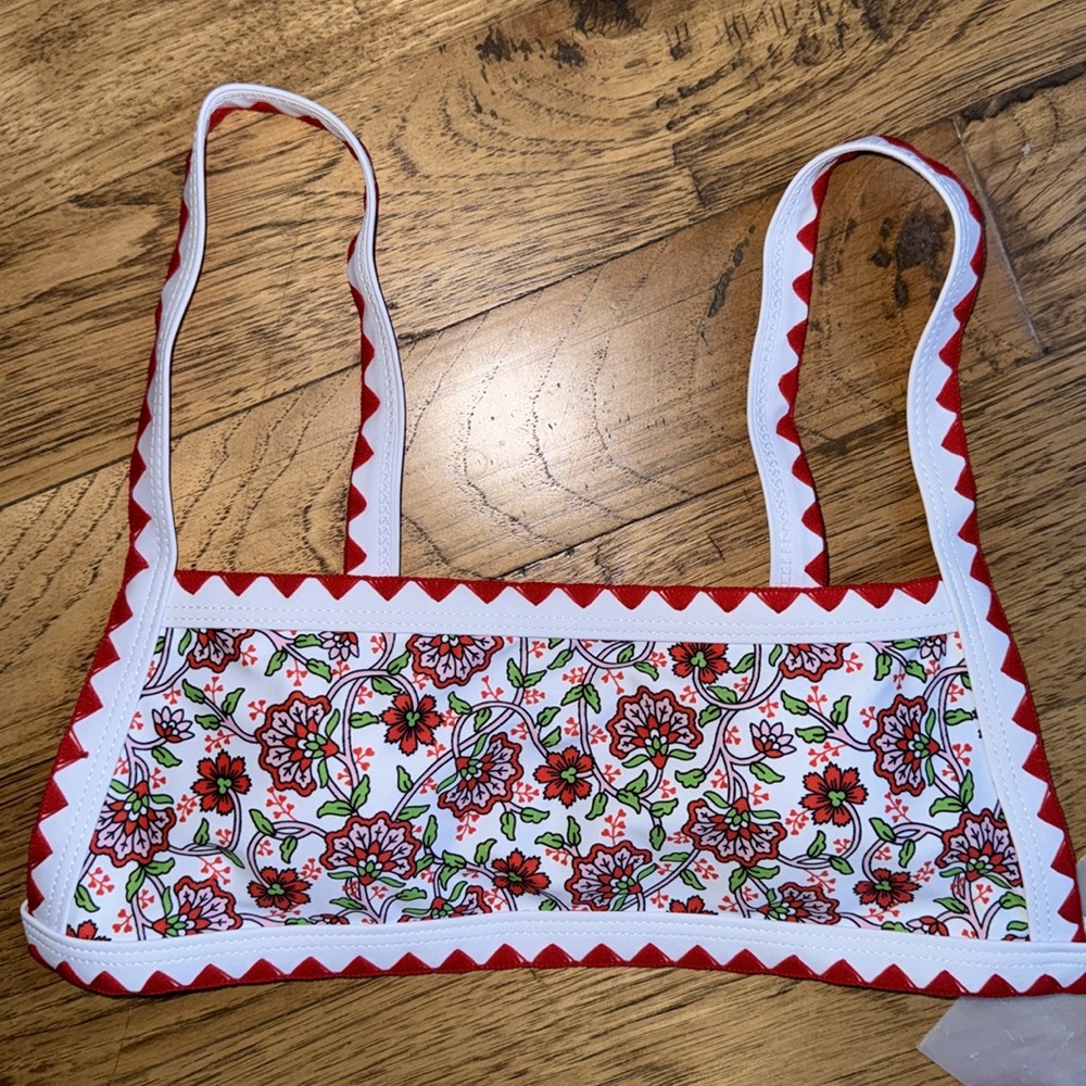 NWT Bikini White Red Flowers Cheeky S - Picture 3 of 8